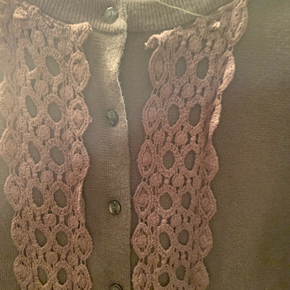 Brand new, Cardigan in olive color with olive embroidery.size : - Picture 13 of 15
